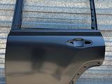 Дверь задняя левая lc300/lx600 (original)үшін500 000 тг. в Алматы
