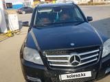 Mercedes-Benz GLK 300 2011 года за 5 500 000 тг. в Атырау – фото 2