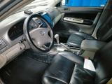 Toyota Camry 2003 года за 5 200 000 тг. в Есик – фото 4