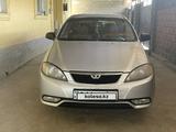 Chevrolet Lacetti 2008 года за 1 800 000 тг. в Алматы – фото 2