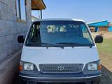 Toyota Hiace 2001 года за 4 350 000 тг. в Астана – фото 2