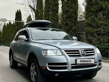 Volkswagen Touareg 2004 года за 5 000 000 тг. в Алматы