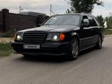 Mercedes-Benz E 280 1994 года за 2 900 000 тг. в Костанай – фото 2