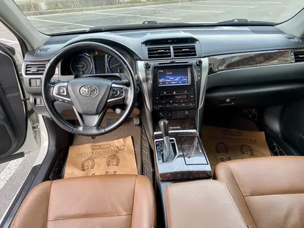 Toyota Camry 2017 года за 13 600 000 тг. в Шымкент – фото 8