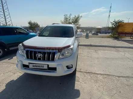 Toyota Land Cruiser Prado 2011 года за 14 200 000 тг. в Актау – фото 2