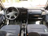 Volkswagen Passat 1994 годаүшін1 000 000 тг. в Караганда – фото 4