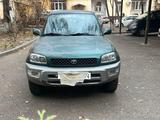 Toyota RAV4 2000 годаүшін3 500 000 тг. в Алматы