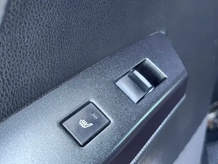 Toyota RAV4 2017 года за 11 490 000 тг. в Актобе – фото 12
