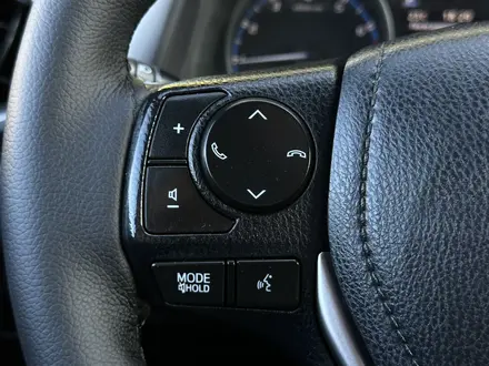 Toyota RAV4 2017 года за 11 490 000 тг. в Актобе – фото 19