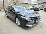 Toyota Camry 2020 года за 16 700 000 тг. в Алматы