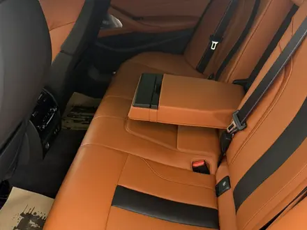 BMW M5 2022 года за 54 900 000 тг. в Алматы – фото 16