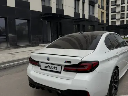 BMW M5 2022 года за 54 900 000 тг. в Алматы – фото 18