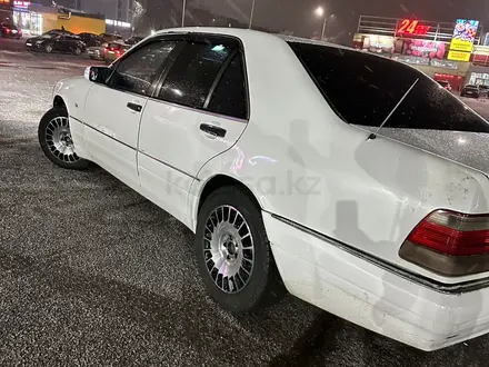 Mercedes-Benz S 320 1996 года за 2 150 000 тг. в Алматы – фото 14