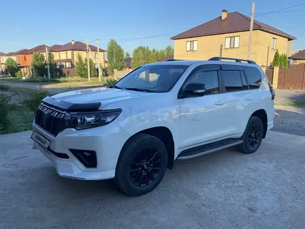 Toyota Land Cruiser Prado 2021 года за 25 000 000 тг. в Актобе – фото 2