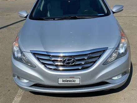 Hyundai Sonata 2011 года за 4 500 000 тг. в Уральск – фото 3