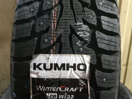 Шины в Астане 225/60 R18 Kumho WI32 за 70 000 тг. в Астана – фото 2