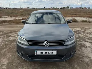 Volkswagen Jetta, 2012