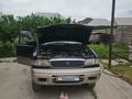 Mazda MPV 1997 года за 1 500 000 тг. в Шымкент – фото 4