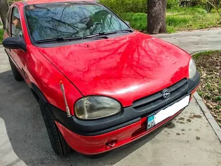 Opel Vita 1997 года за 1 500 000 тг. в Алматы
