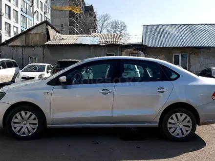Volkswagen Polo 2015 года за 4 100 000 тг. в Алматы – фото 4