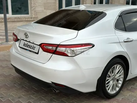 Toyota Camry 2019 года за 12 000 000 тг. в Актау – фото 9