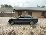 BMW 528 1998 года за 3 000 000 тг. в Алматы – фото 3