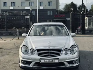 Mercedes-Benz E 500