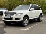 Volkswagen Touareg 2008 года за 6 490 000 тг. в Петропавловск