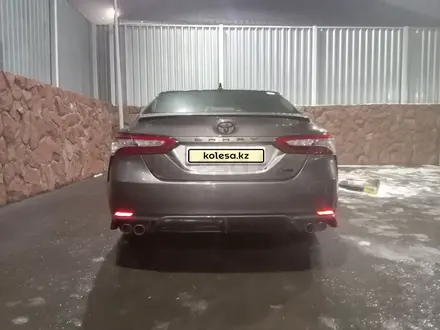 Toyota Camry 2019 года за 11 700 000 тг. в Павлодар – фото 3