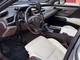 Lexus ES 350 2019 года за 26 000 000 тг. в Атырау – фото 4