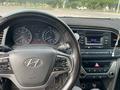 Hyundai Elantra 2017 годаfor5 600 000 тг. в Тараз – фото 4