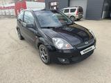 Ford Fiesta 2007 года за 1 400 000 тг. в Актобе – фото 4