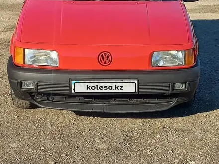 Volkswagen Passat 1992 года за 1 570 000 тг. в Караганда