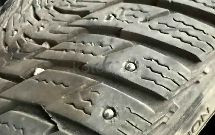 235/45 r18 зима шипы комплект за 75 000 тг. в Астана