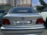 BMW 523 1999 года за 2 000 000 тг. в Алматы – фото 3