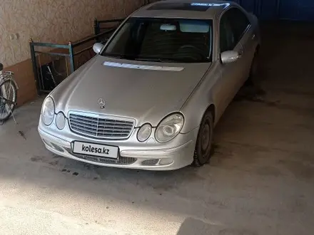 Mercedes-Benz E 240 2005 года за 5 500 000 тг. в Шымкент