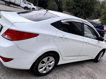 Hyundai Accent 2015 года за 4 900 000 тг. в Шымкент – фото 2