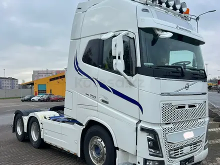 Volvo  FH 2019 года за 59 000 000 тг. в Алматы – фото 2