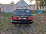 Volkswagen Passat 1994 годаүшін1 300 000 тг. в Уральск – фото 2
