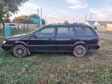 Volkswagen Passat 1994 годаүшін1 300 000 тг. в Уральск – фото 3