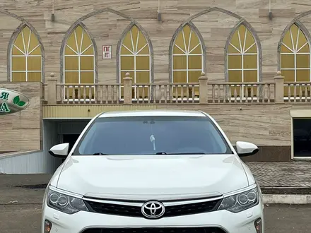 Toyota Camry 2016 года за 12 200 000 тг. в Атырау – фото 13