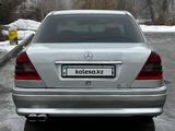 Mercedes-Benz C 200 1993 года за 1 550 000 тг. в Алматы – фото 4