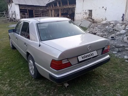 Mercedes-Benz E 230 1992 года за 1 700 000 тг. в Шымкент – фото 3