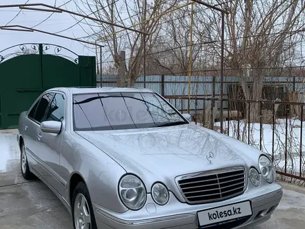 Mercedes-Benz E 320 2001 года за 7 500 000 тг. в Шымкент – фото 11