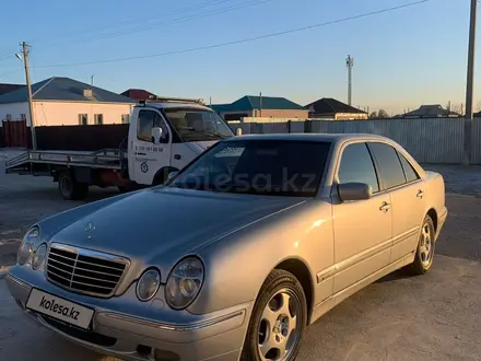 Mercedes-Benz E 320 2001 года за 7 500 000 тг. в Шымкент – фото 14