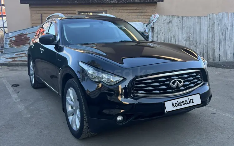 Infiniti FX35 2009 года за 8 000 000 тг. в Петропавловск