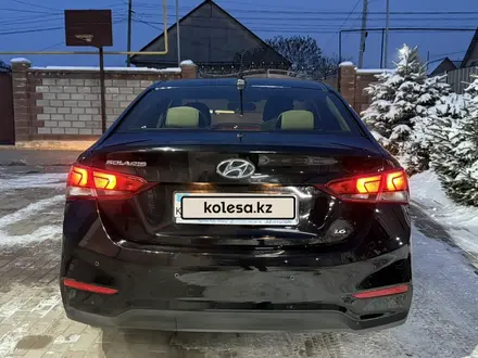 Hyundai Solaris 2017 года за 6 800 000 тг. в Алматы – фото 12