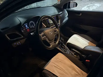 Hyundai Solaris 2017 года за 6 800 000 тг. в Алматы – фото 17