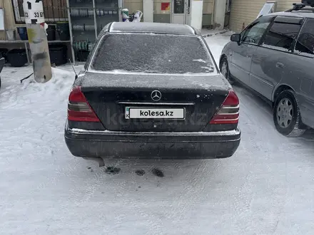 Mercedes-Benz C 180 1996 года за 1 250 000 тг. в Караганда – фото 4