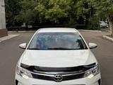 Toyota Camry 2014 годаүшін10 200 000 тг. в Караганда – фото 3